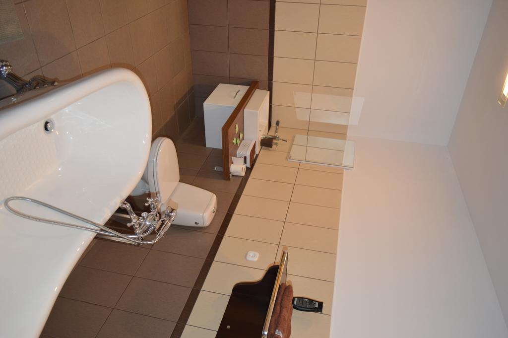 Dakar Experience Apartment Satu Mare Exterior photo